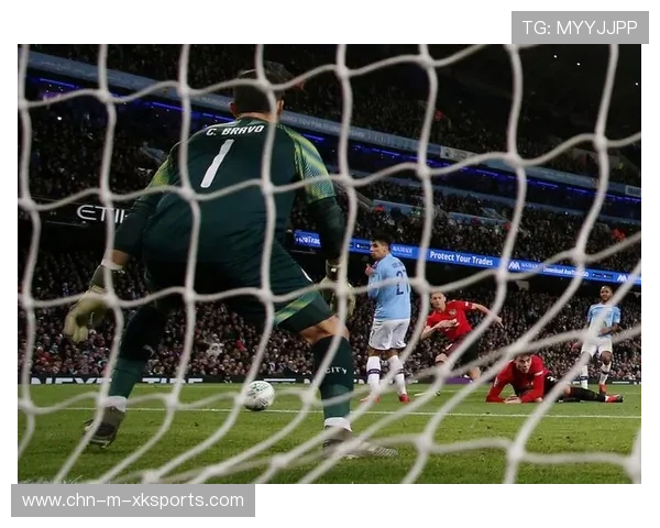 大连曼巴大步趟球,高速抽射破门得分——速度与精准的软文之旅 大连曼巴大步趟球,高速抽射破门得分——速度与精准的软文之旅