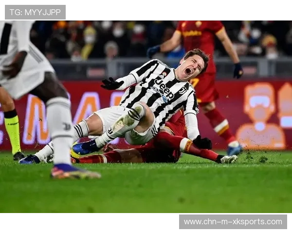 尤文阵地战突施意外，基耶萨推射贴柱入网