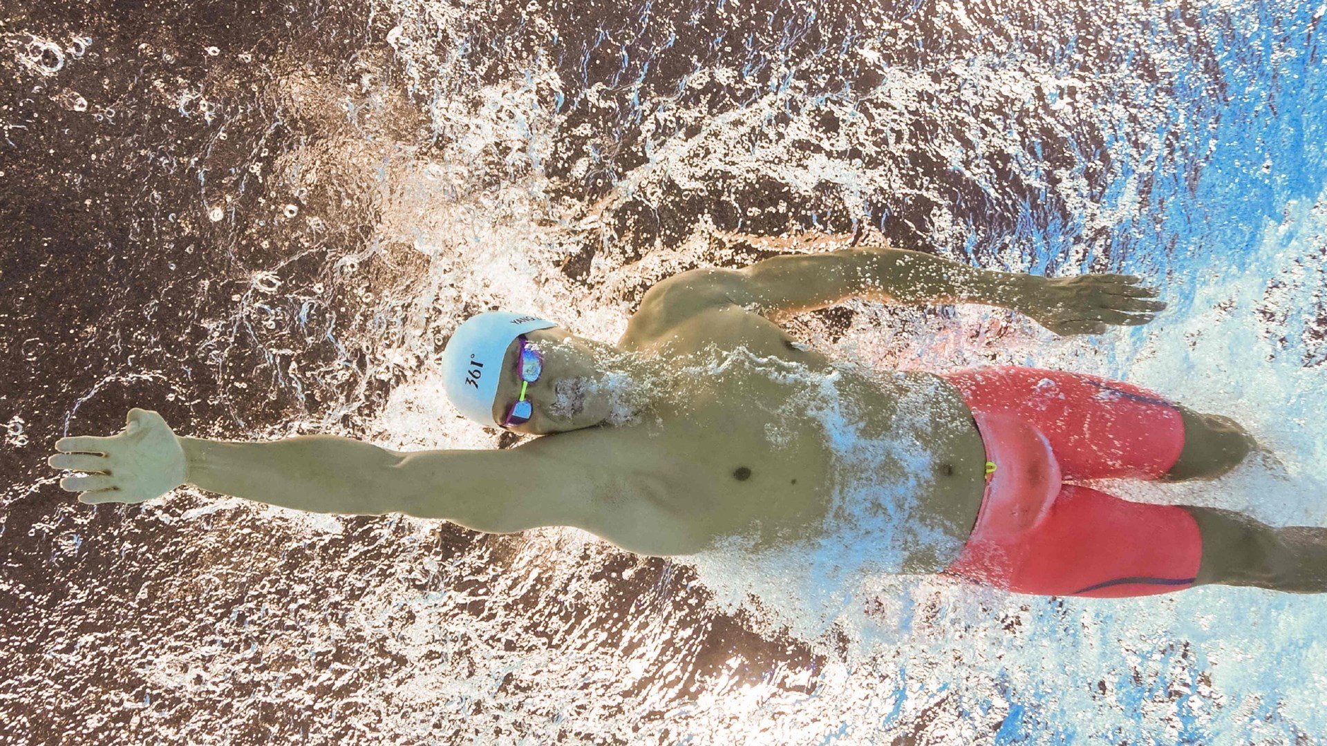 星空体育平台-中立代表队A蝶泳项目发挥持续稳定，蝶泳中国选手